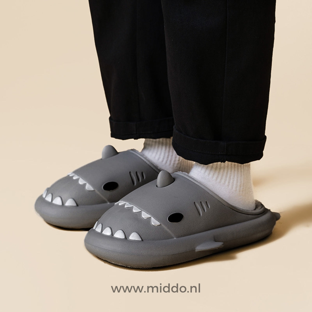 Winter Sharkies™ Chaussons | Chaussons Ultra Confortables pour Toute la Famille