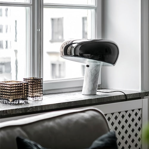 Lampe de Bureau Post-Moderne Élégante en Marbre – Noir, Blanc, Vert, Orange